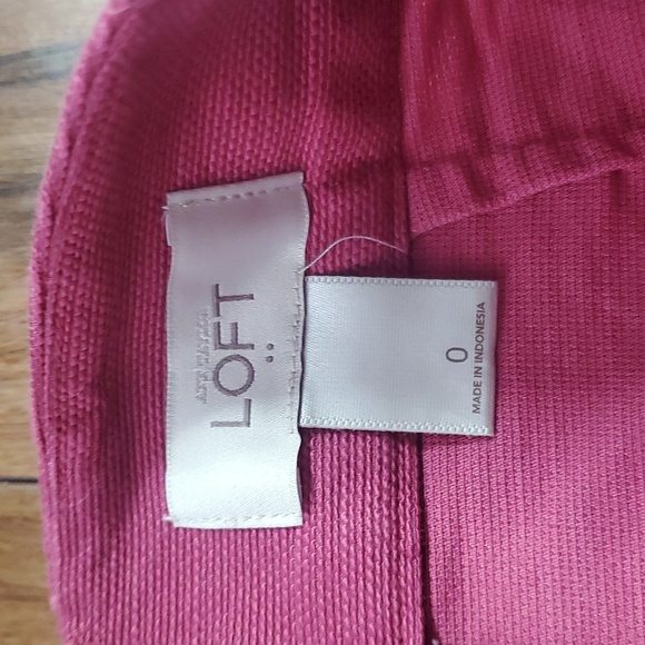 Loft Scalloped Pencil Skirt - Picture 3 of 4